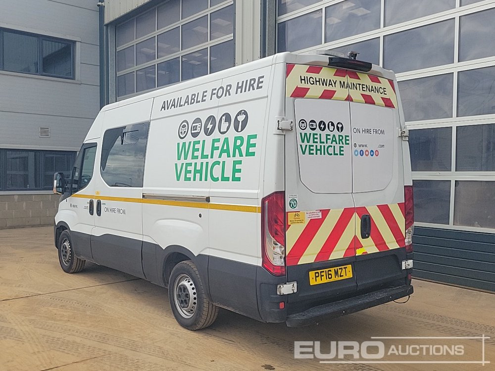 2016 Iveco Daily 35S11 - Jatko-ohjaamo kevyt kuorma-auto: kuva 2016 Iveco Daily 35S11 - Jatko-ohjaamo kevyt kuorma-auto 2016 Iveco Daily 35S11 - Jatko-ohjaamo kevyt kuorma-auto: kuva 2016 Iveco Daily 35S11 - Jatko-ohjaamo kevyt kuorma-auto