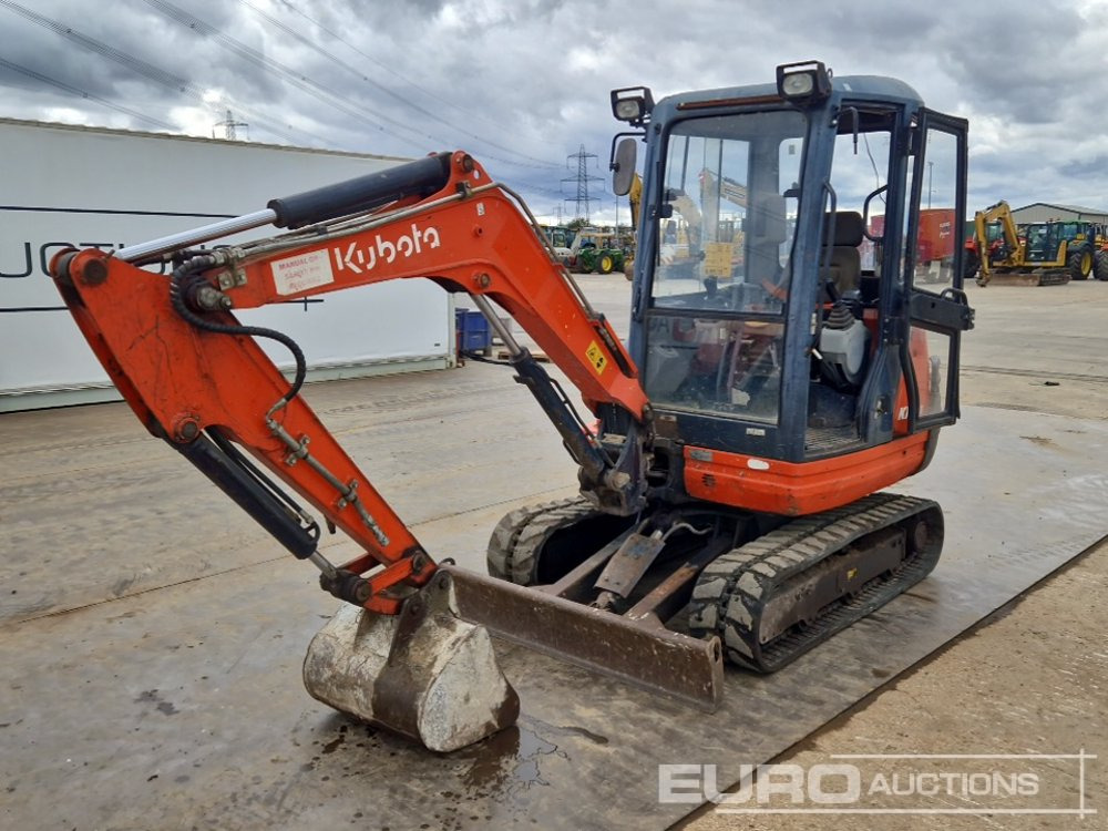 2016 Kubota KX61-3 - Minikuormaaja: kuva 2016 Kubota KX61-3 - Minikuormaaja 2016 Kubota KX61-3 - Minikuormaaja: kuva 2016 Kubota KX61-3 - Minikuormaaja