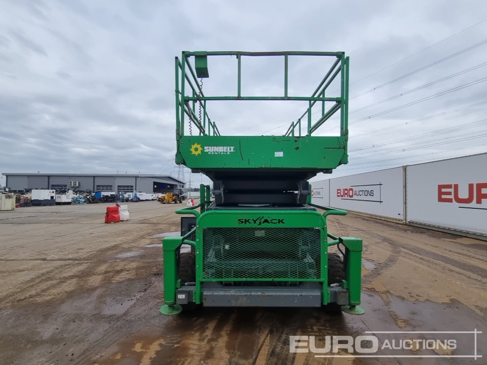 2016 SkyJack SJ9250 - Saksilava: kuva 2016 SkyJack SJ9250 - Saksilava 2016 SkyJack SJ9250 - Saksilava: kuva 2016 SkyJack SJ9250 - Saksilava