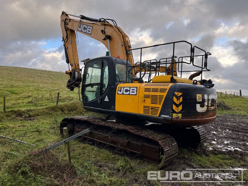 2017 JCB JS220LC - Telakaivukone: kuva 2017 JCB JS220LC - Telakaivukone 2017 JCB JS220LC - Telakaivukone: kuva 2017 JCB JS220LC - Telakaivukone