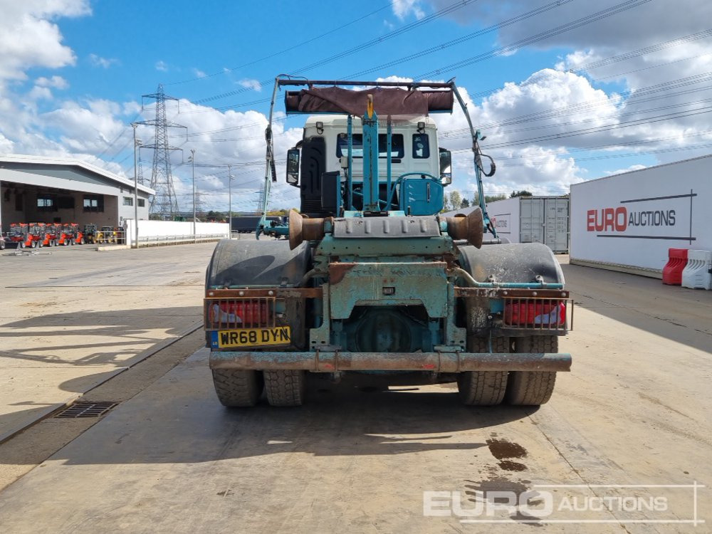 2018 MAN TGS 35.420 - Koukkulava kuorma-auto: kuva 2018 MAN TGS 35.420 - Koukkulava kuorma-auto 2018 MAN TGS 35.420 - Koukkulava kuorma-auto: kuva 2018 MAN TGS 35.420 - Koukkulava kuorma-auto
