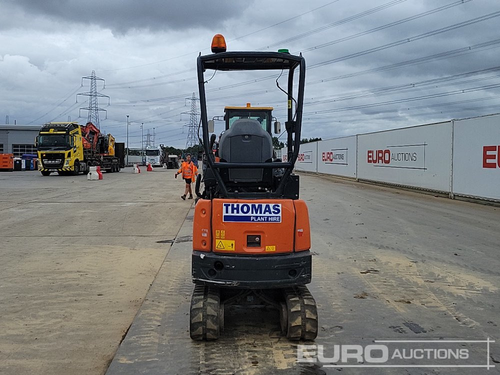 2019 Hitachi ZX19U-5A YR - Minikuormaaja: kuva 2019 Hitachi ZX19U-5A YR - Minikuormaaja 2019 Hitachi ZX19U-5A YR - Minikuormaaja: kuva 2019 Hitachi ZX19U-5A YR - Minikuormaaja