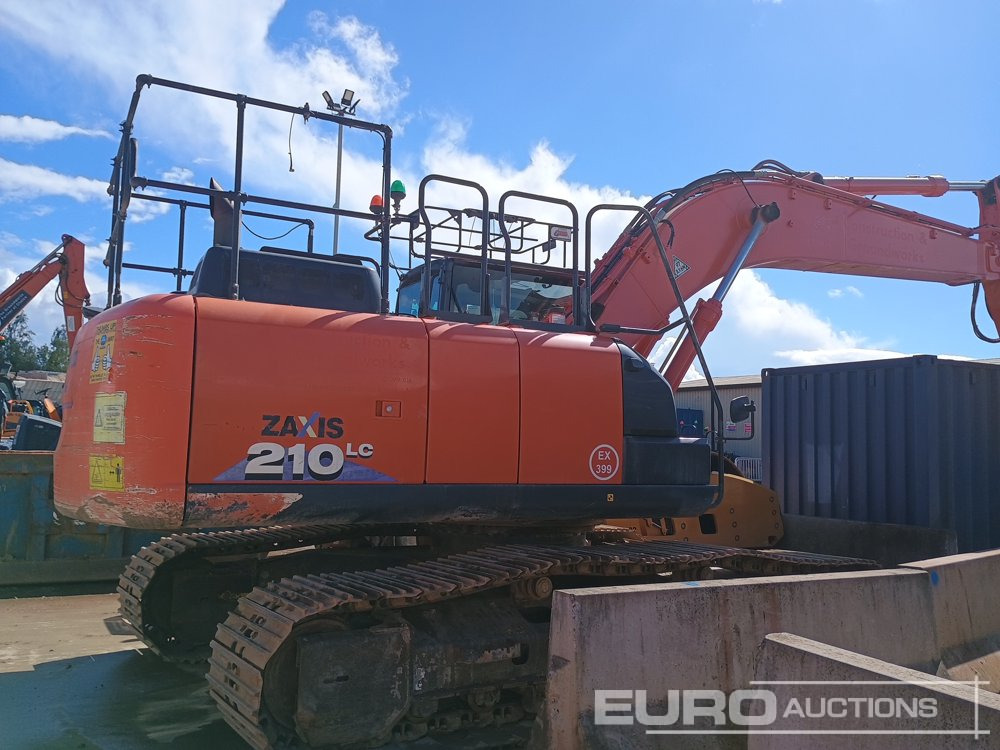 2019 Hitachi ZX210LC-6 - Telakaivukone: kuva 2019 Hitachi ZX210LC-6 - Telakaivukone 2019 Hitachi ZX210LC-6 - Telakaivukone: kuva 2019 Hitachi ZX210LC-6 - Telakaivukone