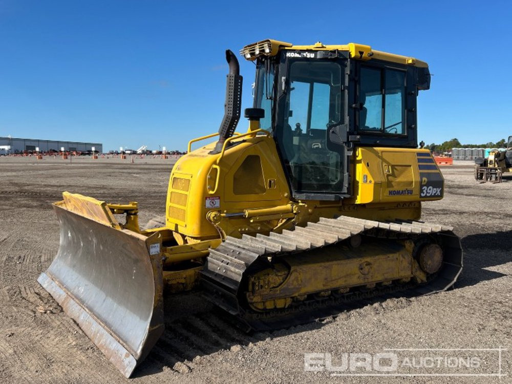 2019 Komatsu D39PX-24 - Puskutraktori: kuva 2019 Komatsu D39PX-24 - Puskutraktori 2019 Komatsu D39PX-24 - Puskutraktori: kuva 2019 Komatsu D39PX-24 - Puskutraktori