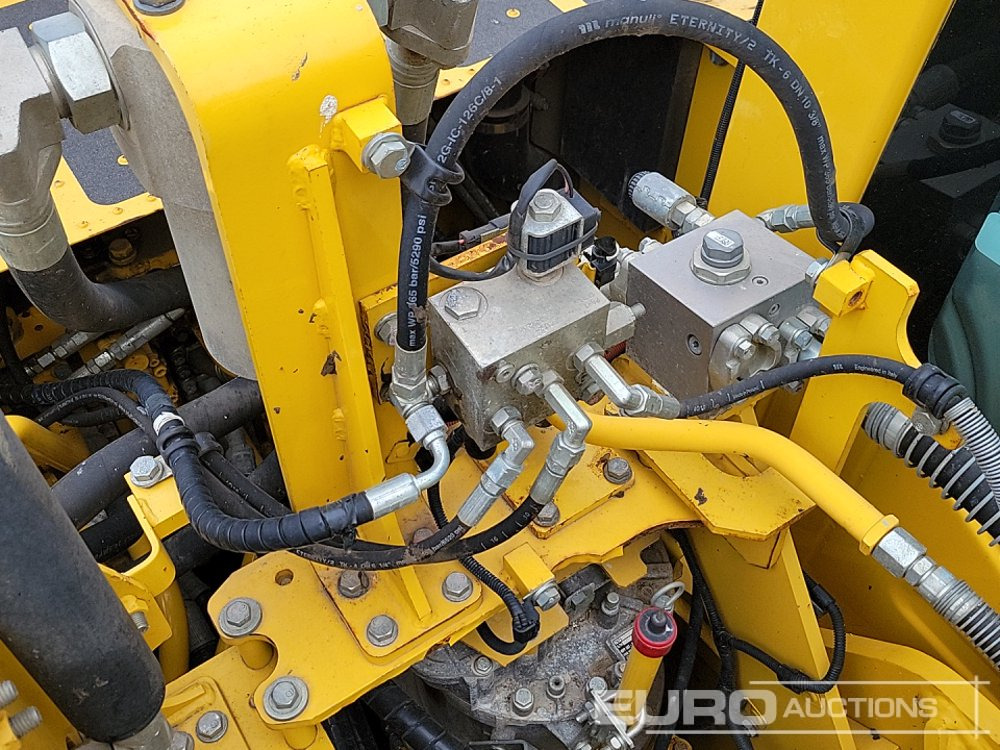 Telakaivukone 2019 Komatsu HB215LC-3: kuva Telakaivukone 2019 Komatsu HB215LC-3