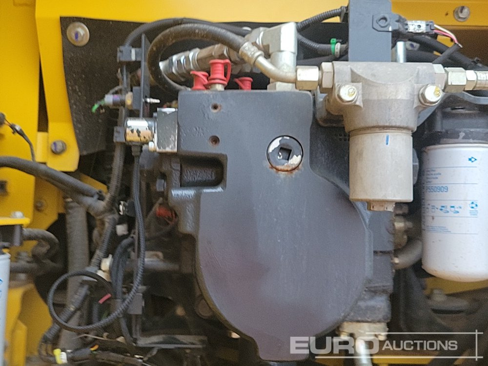 Telakaivukone 2019 Komatsu PC210LC-11: kuva Telakaivukone 2019 Komatsu PC210LC-11 Telakaivukone 2019 Komatsu PC210LC-11: kuva Telakaivukone 2019 Komatsu PC210LC-11