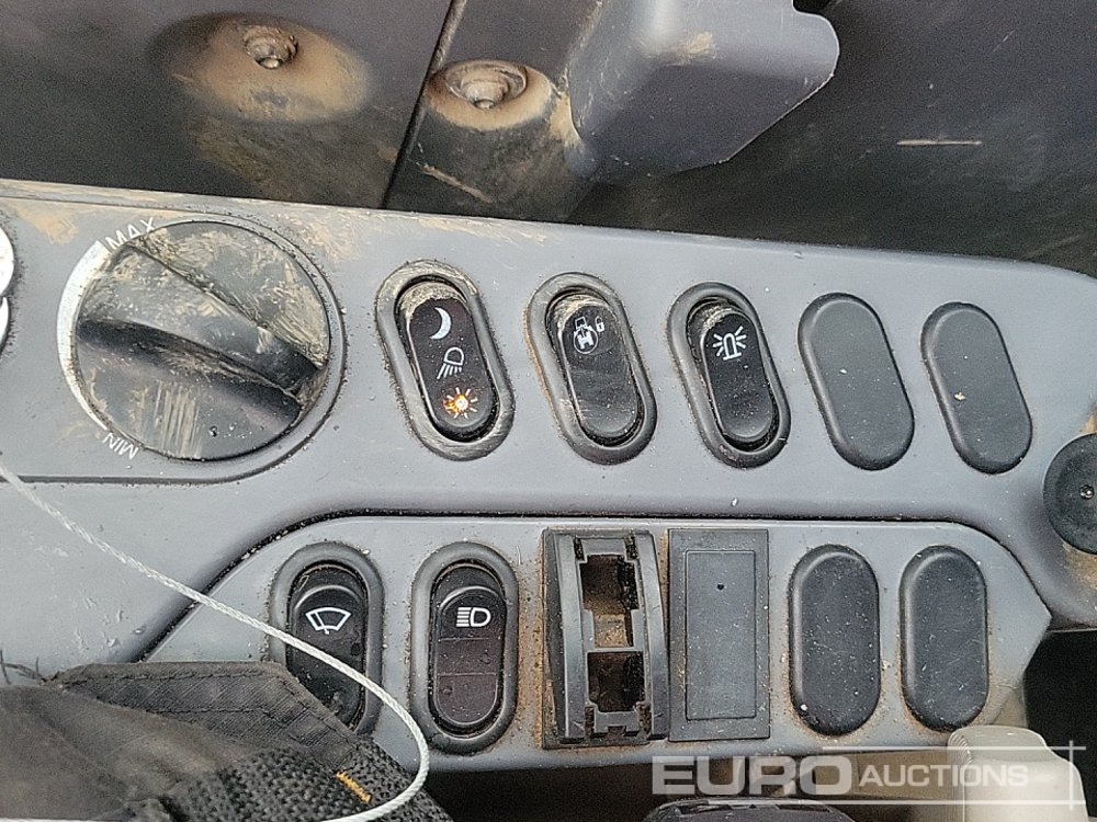 Telakaivukone 2019 Komatsu PC210LC-11: kuva Telakaivukone 2019 Komatsu PC210LC-11 Telakaivukone 2019 Komatsu PC210LC-11: kuva Telakaivukone 2019 Komatsu PC210LC-11