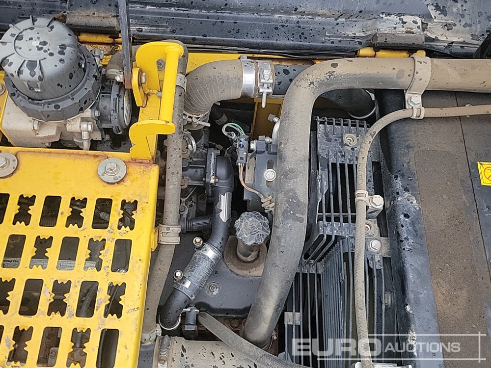 Telakaivukone 2019 Komatsu PC210LC-11: kuva Telakaivukone 2019 Komatsu PC210LC-11 Telakaivukone 2019 Komatsu PC210LC-11: kuva Telakaivukone 2019 Komatsu PC210LC-11