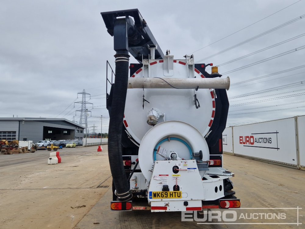 2019 Mercedes Arocs 3243 - Säiliöauto: kuva 2019 Mercedes Arocs 3243 - Säiliöauto 2019 Mercedes Arocs 3243 - Säiliöauto: kuva 2019 Mercedes Arocs 3243 - Säiliöauto