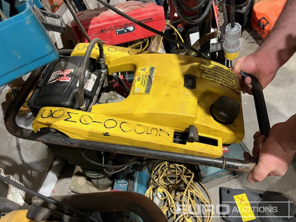 2020 Bomag BT60 - Asfaltinlaskija: kuva 2020 Bomag BT60 - Asfaltinlaskija 2020 Bomag BT60 - Asfaltinlaskija: kuva 2020 Bomag BT60 - Asfaltinlaskija