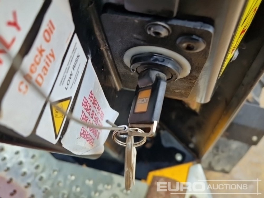 Pikku dumpperi 2020 JCB 1T-2S5: kuva Pikku dumpperi 2020 JCB 1T-2S5