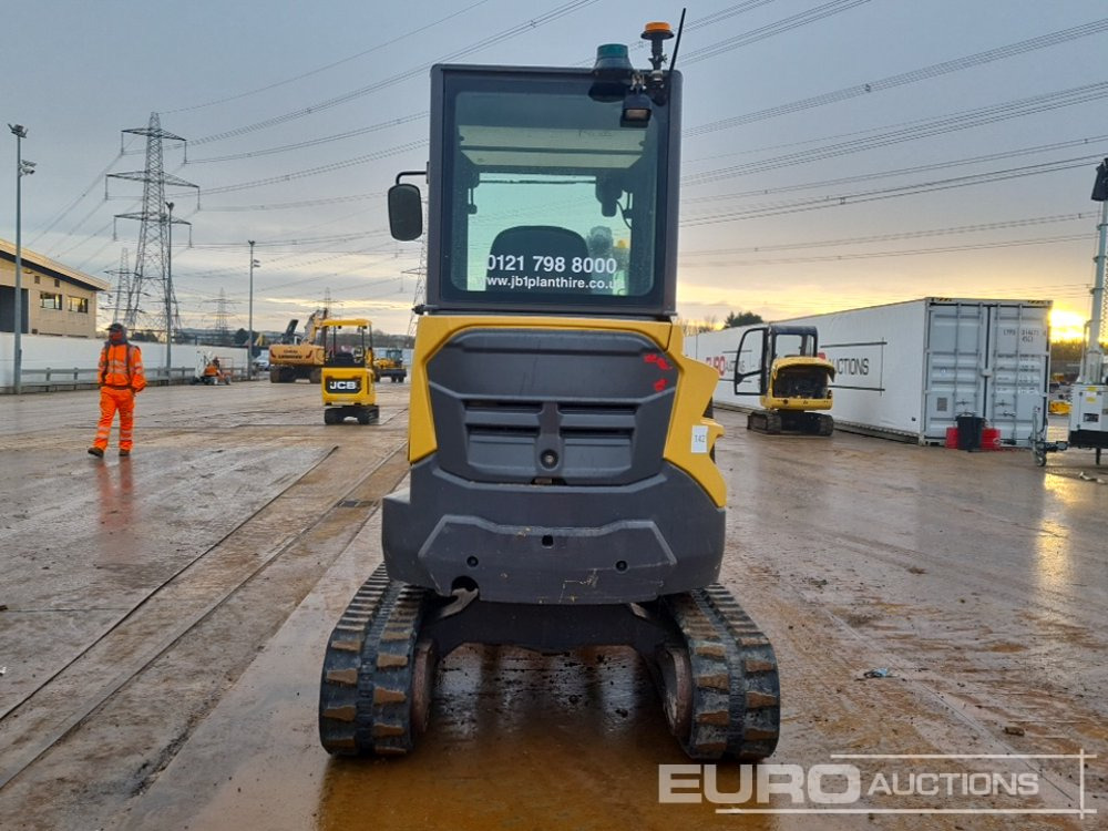 2020 Volvo ECR25D - Minikuormaaja: kuva 2020 Volvo ECR25D - Minikuormaaja 2020 Volvo ECR25D - Minikuormaaja: kuva 2020 Volvo ECR25D - Minikuormaaja