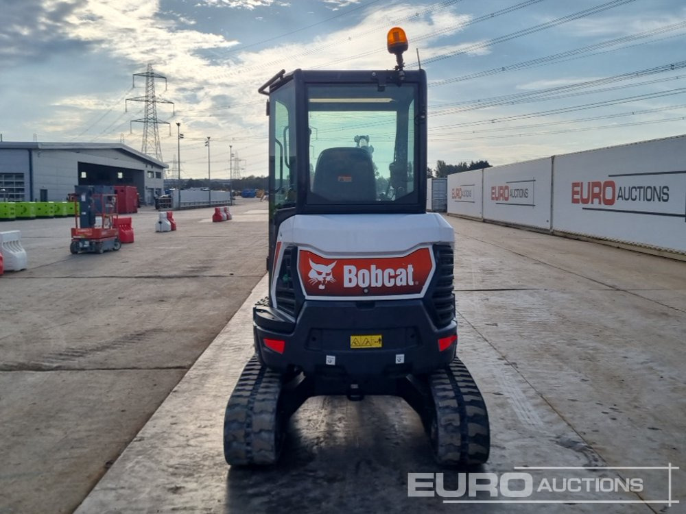 2021 Bobcat E27Z - Minikuormaaja: kuva 2021 Bobcat E27Z - Minikuormaaja 2021 Bobcat E27Z - Minikuormaaja: kuva 2021 Bobcat E27Z - Minikuormaaja
