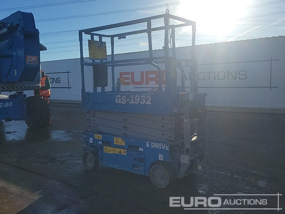 2021 Genie GS1932 - Henkilönostin: kuva 2021 Genie GS1932 - Henkilönostin 2021 Genie GS1932 - Henkilönostin: kuva 2021 Genie GS1932 - Henkilönostin