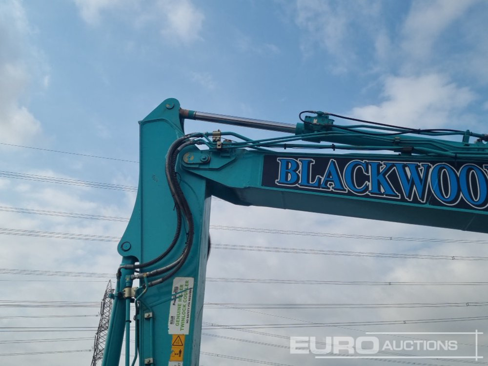 Telakaivukone 2021 Kobelco SK130LC-11: kuva Telakaivukone 2021 Kobelco SK130LC-11