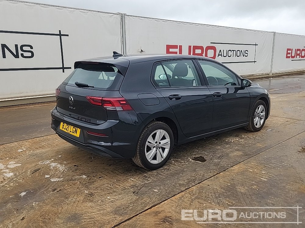2021 Volkswagen Golf - Henkilöauto: kuva 2021 Volkswagen Golf - Henkilöauto 2021 Volkswagen Golf - Henkilöauto: kuva 2021 Volkswagen Golf - Henkilöauto