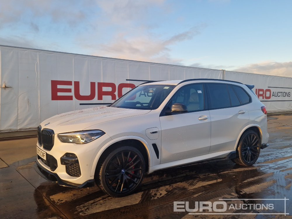 2022 BMW X5 45E M-Sport - Maasturi/ Katumaasturi: kuva 2022 BMW X5 45E M-Sport - Maasturi/ Katumaasturi 2022 BMW X5 45E M-Sport - Maasturi/ Katumaasturi: kuva 2022 BMW X5 45E M-Sport - Maasturi/ Katumaasturi