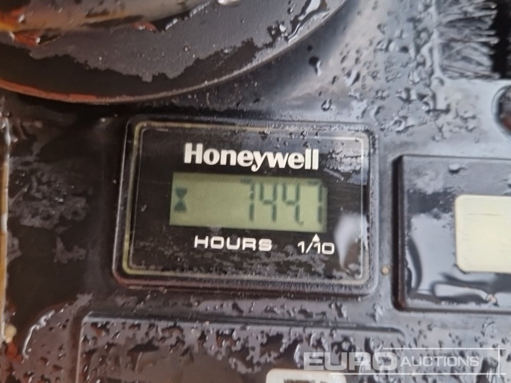 Minikuormaaja 2022 JCB 8008CT: kuva Minikuormaaja 2022 JCB 8008CT