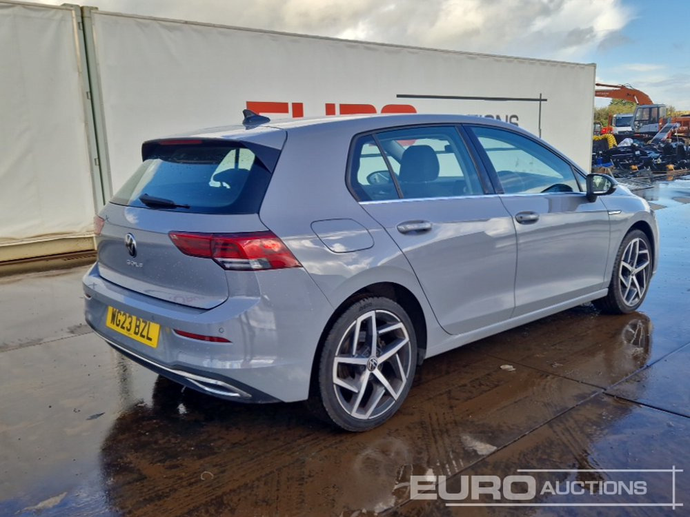 2023 Volkswagen Golf - Henkilöauto: kuva 2023 Volkswagen Golf - Henkilöauto 2023 Volkswagen Golf - Henkilöauto: kuva 2023 Volkswagen Golf - Henkilöauto