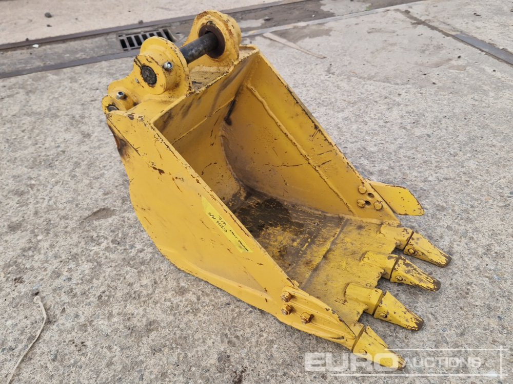 24" Digging Bucket 45mm Pin to suit 4-6 Ton Excavator - Kauha: kuva 24" Digging Bucket 45mm Pin to suit 4-6 Ton Excavator - Kauha 24" Digging Bucket 45mm Pin to suit 4-6 Ton Excavator - Kauha: kuva 24" Digging Bucket 45mm Pin to suit 4-6 Ton Excavator - Kauha