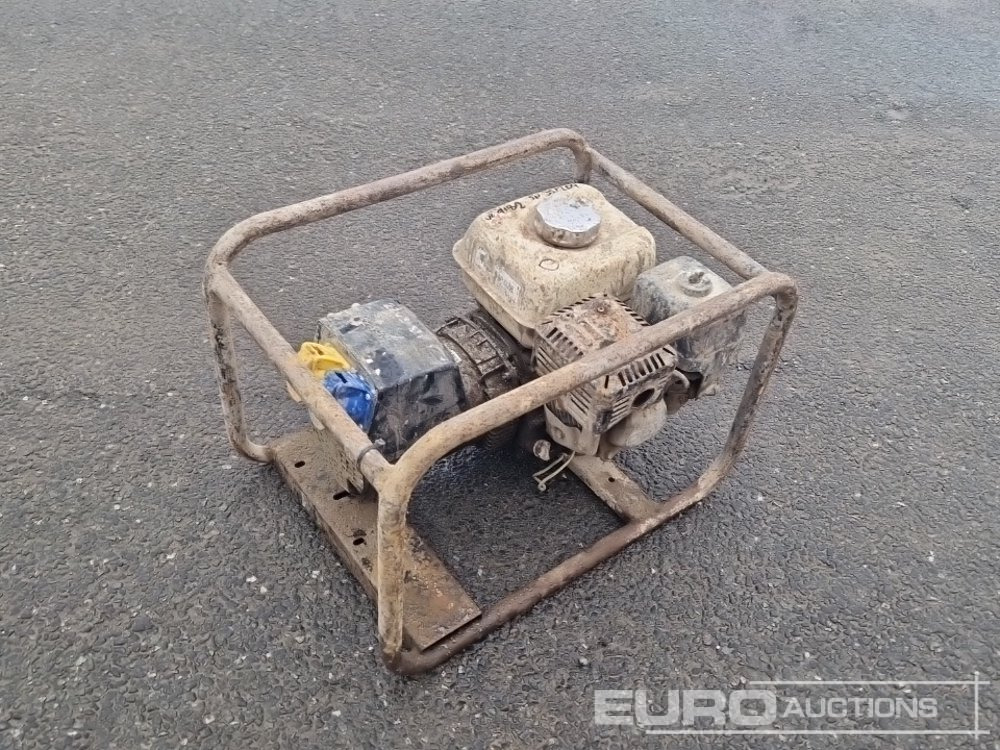 3Kva Petrol Generator, Honda Engine - Sähkögeneraattori: kuva 3Kva Petrol Generator, Honda Engine - Sähkögeneraattori 3Kva Petrol Generator, Honda Engine - Sähkögeneraattori: kuva 3Kva Petrol Generator, Honda Engine - Sähkögeneraattori