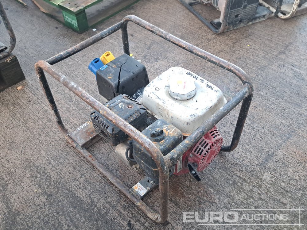3Kva Petrol Generator, Honda Engine - Sähkögeneraattori: kuva 3Kva Petrol Generator, Honda Engine - Sähkögeneraattori 3Kva Petrol Generator, Honda Engine - Sähkögeneraattori: kuva 3Kva Petrol Generator, Honda Engine - Sähkögeneraattori