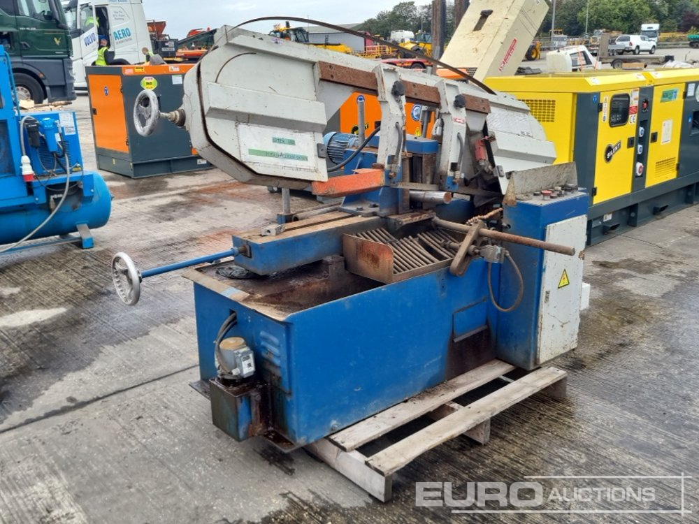Rakennustarvikkeet 415 Volt Band Saw: kuva Rakennustarvikkeet 415 Volt Band Saw