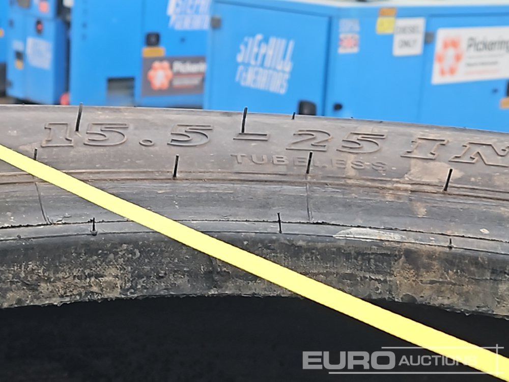 Rengas BKT 15.5-25 Tyre (4 of): kuva Rengas BKT 15.5-25 Tyre (4 of) Rengas BKT 15.5-25 Tyre (4 of): kuva Rengas BKT 15.5-25 Tyre (4 of)