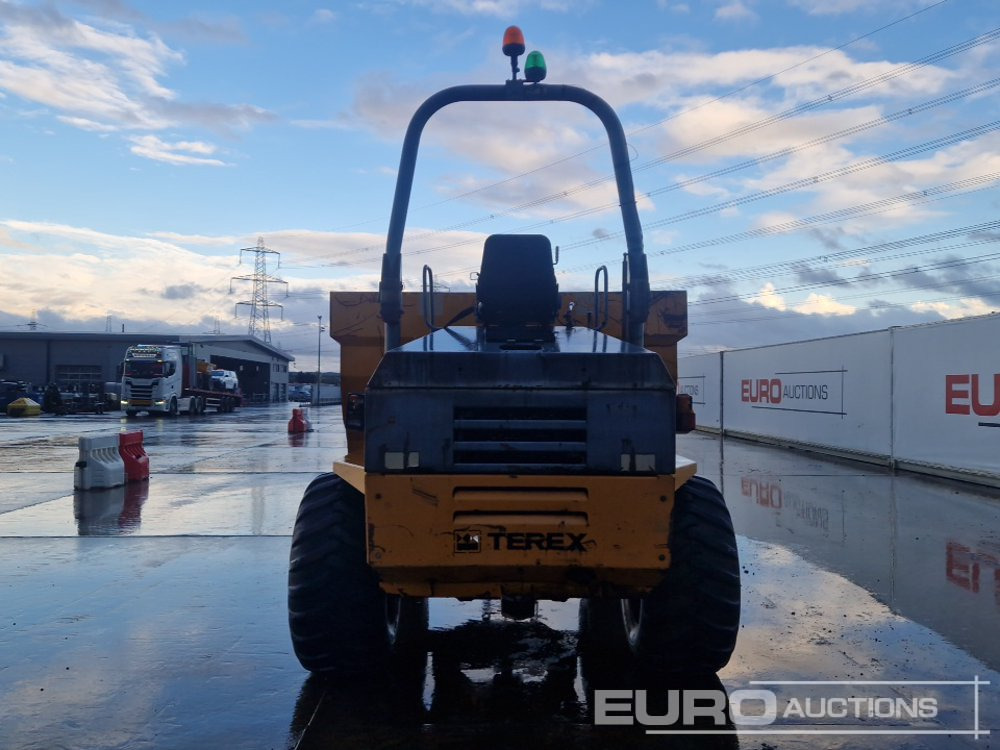 Benford 9 Ton Dumper, Roll Bar - Pikku dumpperi: kuva  Benford 9 Ton Dumper, Roll Bar - Pikku dumpperi Benford 9 Ton Dumper, Roll Bar - Pikku dumpperi: kuva  Benford 9 Ton Dumper, Roll Bar - Pikku dumpperi