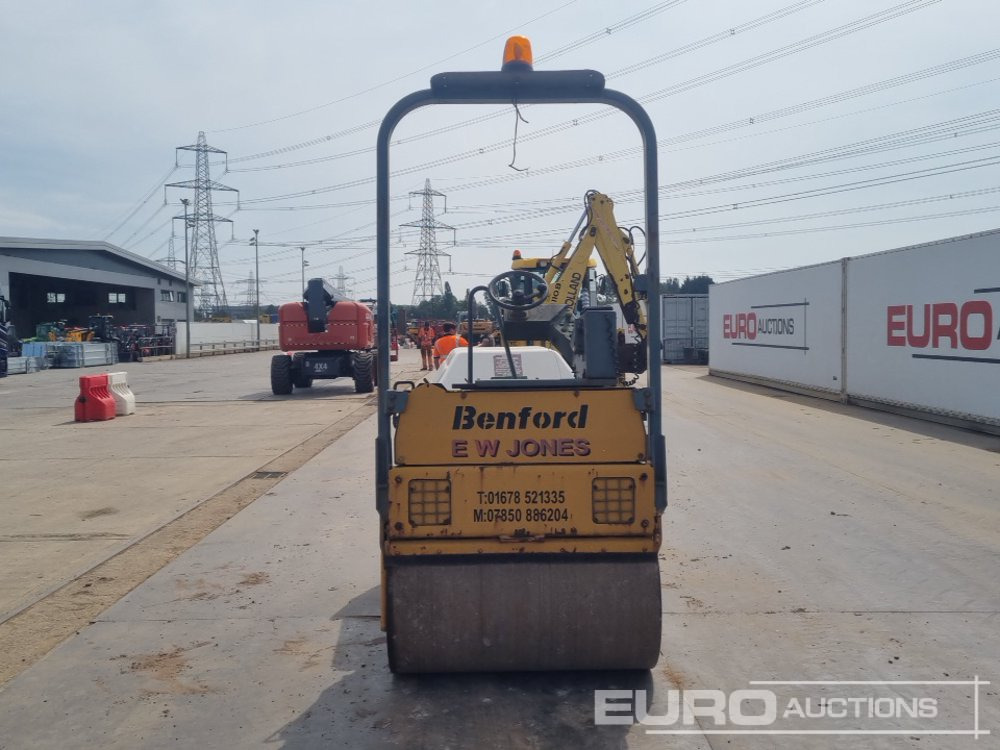 Benford Double Drum Vibrating Roller, Roll Bar - Jyrä: kuva Benford Double Drum Vibrating Roller, Roll Bar - Jyrä Benford Double Drum Vibrating Roller, Roll Bar - Jyrä: kuva Benford Double Drum Vibrating Roller, Roll Bar - Jyrä
