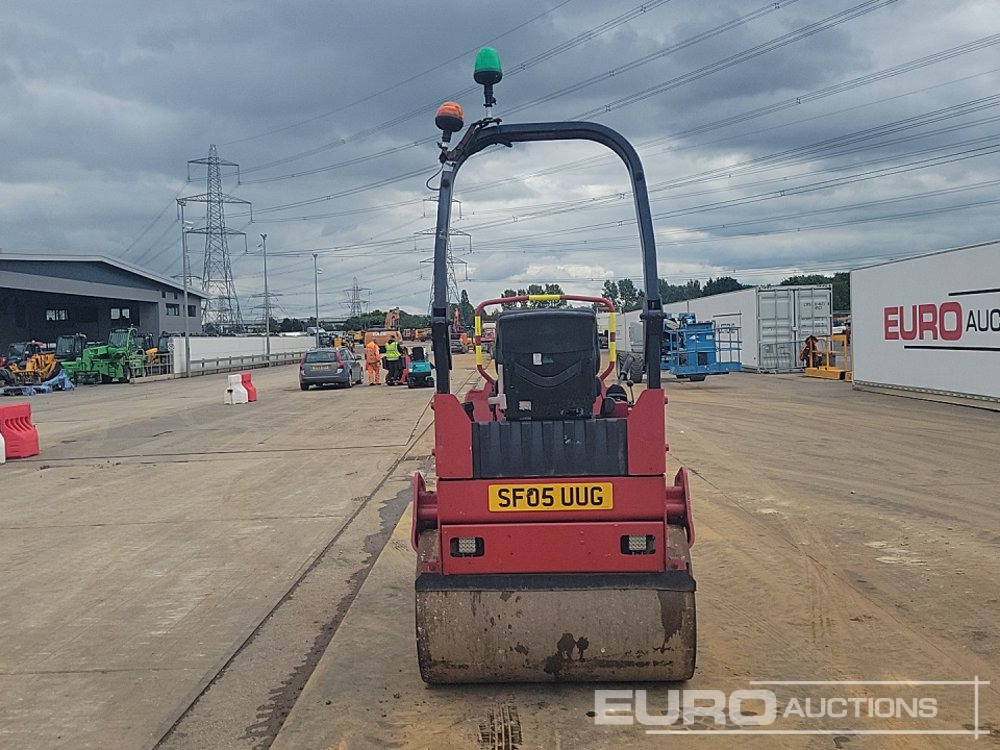 Bomag BW120AD-4 - Jyrä: kuva Bomag BW120AD-4 - Jyrä Bomag BW120AD-4 - Jyrä: kuva Bomag BW120AD-4 - Jyrä
