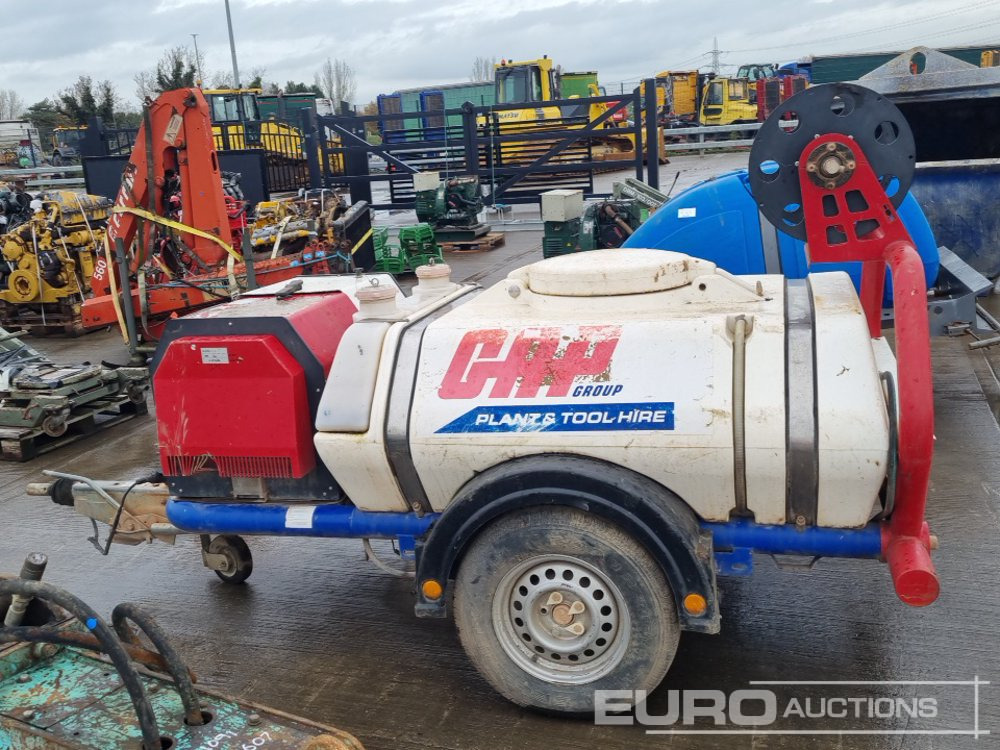 Brendon Powerwashers Single Axle Plastic Water Bowser, Kubota Pressure Washer - Painepesuri: kuva Brendon Powerwashers Single Axle Plastic Water Bowser, Kubota Pressure Washer - Painepesuri Brendon Powerwashers Single Axle Plastic Water Bowser, Kubota Pressure Washer - Painepesuri: kuva Brendon Powerwashers Single Axle Plastic Water Bowser, Kubota Pressure Washer - Painepesuri