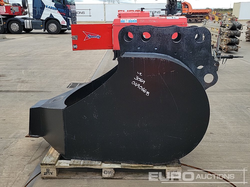 Concrete Pouring Bucket 80mm Pin to suit 20 Ton Excavator - Kauha: kuva Concrete Pouring Bucket 80mm Pin to suit 20 Ton Excavator - Kauha Concrete Pouring Bucket 80mm Pin to suit 20 Ton Excavator - Kauha: kuva Concrete Pouring Bucket 80mm Pin to suit 20 Ton Excavator - Kauha