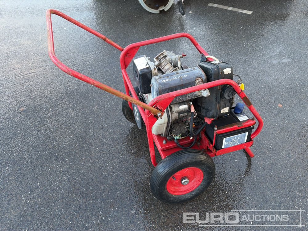 Demon Diesel Pressure Washer, Yanmar Engine (Spares) - Painepesuri: kuva Demon Diesel Pressure Washer, Yanmar Engine (Spares) - Painepesuri Demon Diesel Pressure Washer, Yanmar Engine (Spares) - Painepesuri: kuva Demon Diesel Pressure Washer, Yanmar Engine (Spares) - Painepesuri