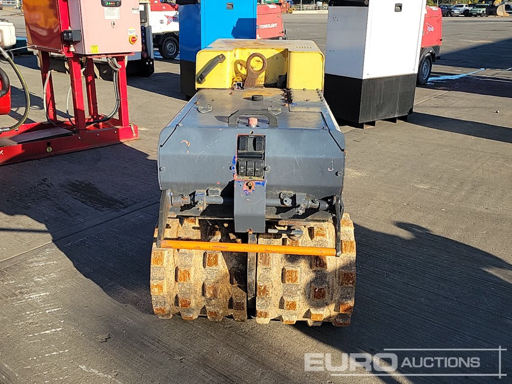 Dynapac LP8500 - Asfaltinlaskija: kuva Dynapac LP8500 - Asfaltinlaskija Dynapac LP8500 - Asfaltinlaskija: kuva Dynapac LP8500 - Asfaltinlaskija