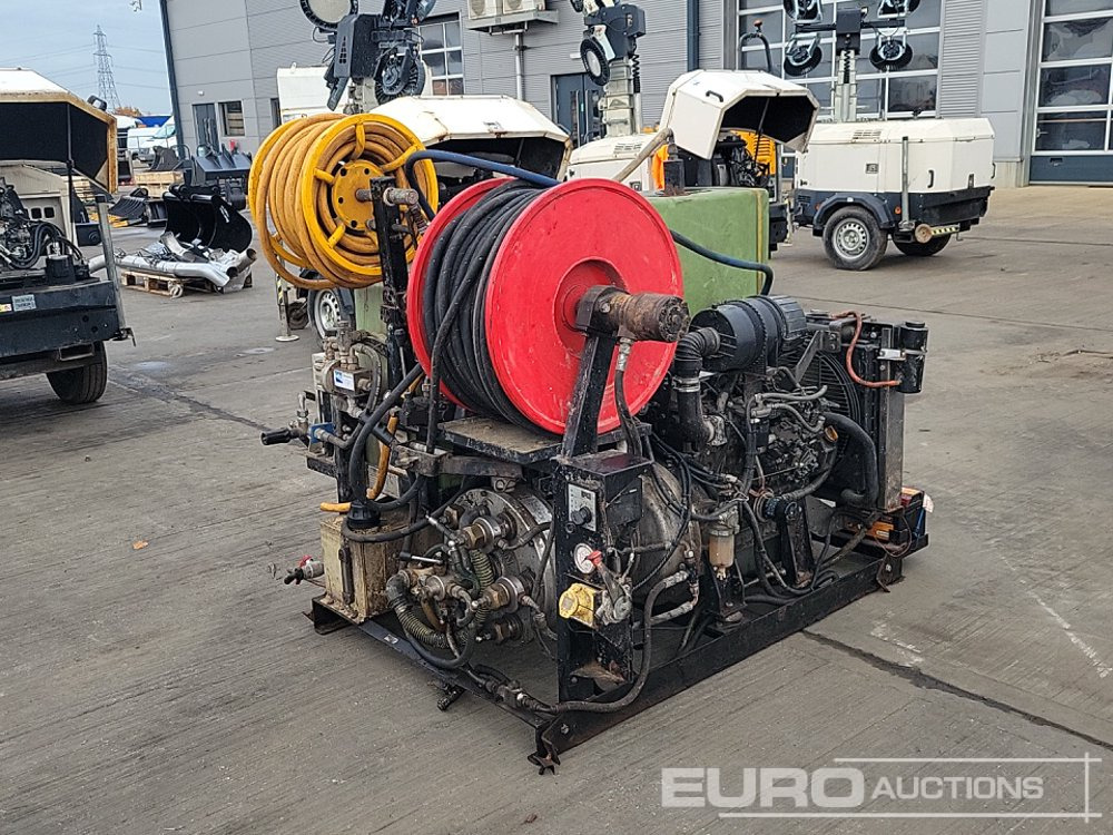 Flowplant Hig Pressure Water Jetter, Yanmar Engine - Painepesuri: kuva Flowplant Hig Pressure Water Jetter, Yanmar Engine - Painepesuri Flowplant Hig Pressure Water Jetter, Yanmar Engine - Painepesuri: kuva Flowplant Hig Pressure Water Jetter, Yanmar Engine - Painepesuri