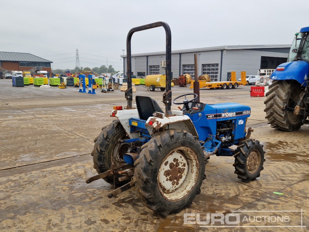 Ford 4WD Compact Tractor, Roll Bar - Pientraktori: kuva Ford 4WD Compact Tractor, Roll Bar - Pientraktori Ford 4WD Compact Tractor, Roll Bar - Pientraktori: kuva Ford 4WD Compact Tractor, Roll Bar - Pientraktori