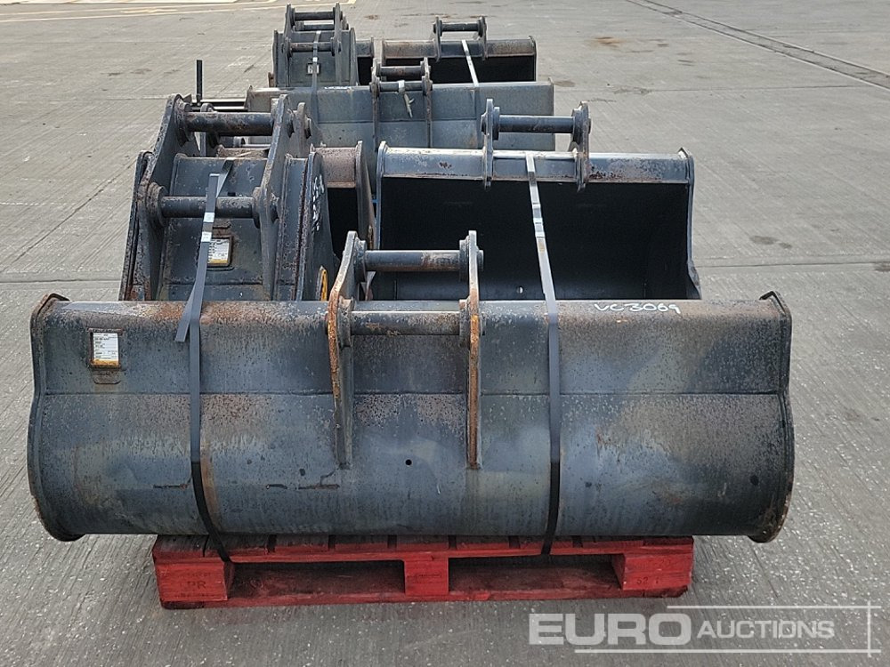 Geith 60" Ditching, 36", 24", 18" Digging Bucket 45mm Pin to suit 4-6 Ton Excavator - Kauha: kuva Geith 60" Ditching, 36", 24", 18" Digging Bucket 45mm Pin to suit 4-6 Ton Excavator - Kauha Geith 60" Ditching, 36", 24", 18" Digging Bucket 45mm Pin to suit 4-6 Ton Excavator - Kauha: kuva Geith 60" Ditching, 36", 24", 18" Digging Bucket 45mm Pin to suit 4-6 Ton Excavator - Kauha
