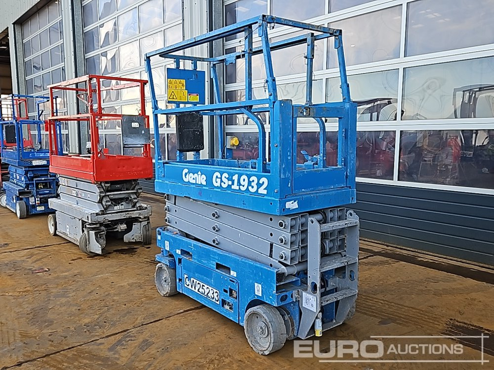 Genie GS1932 - Henkilönostin: kuva Genie GS1932 - Henkilönostin Genie GS1932 - Henkilönostin: kuva Genie GS1932 - Henkilönostin