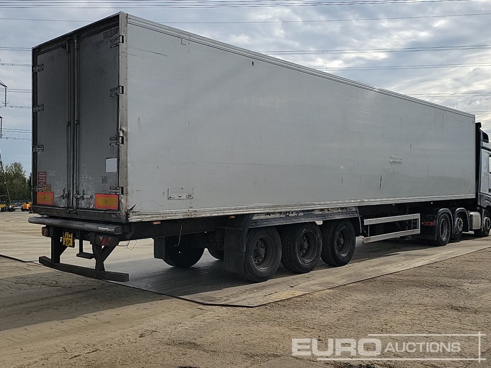 Gray Adams Tri Axle Refrigeration Trailer (Plating Certificate Available) - Refrigeraattori puoliperävaunu: kuva Gray Adams Tri Axle Refrigeration Trailer (Plating Certificate Available) - Refrigeraattori puoliperävaunu Gray Adams Tri Axle Refrigeration Trailer (Plating Certificate Available) - Refrigeraattori puoliperävaunu: kuva Gray Adams Tri Axle Refrigeration Trailer (Plating Certificate Available) - Refrigeraattori puoliperävaunu