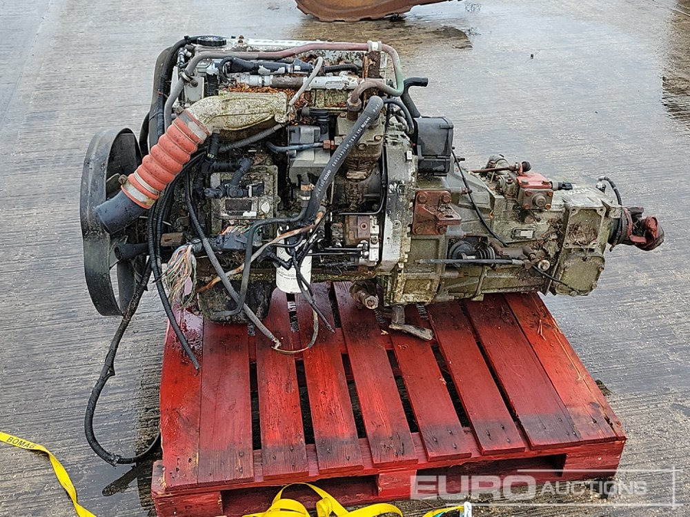 Iveco 4 Cylinder Engine, Gearbox - Moottori: kuva Iveco 4 Cylinder Engine, Gearbox - Moottori Iveco 4 Cylinder Engine, Gearbox - Moottori: kuva Iveco 4 Cylinder Engine, Gearbox - Moottori