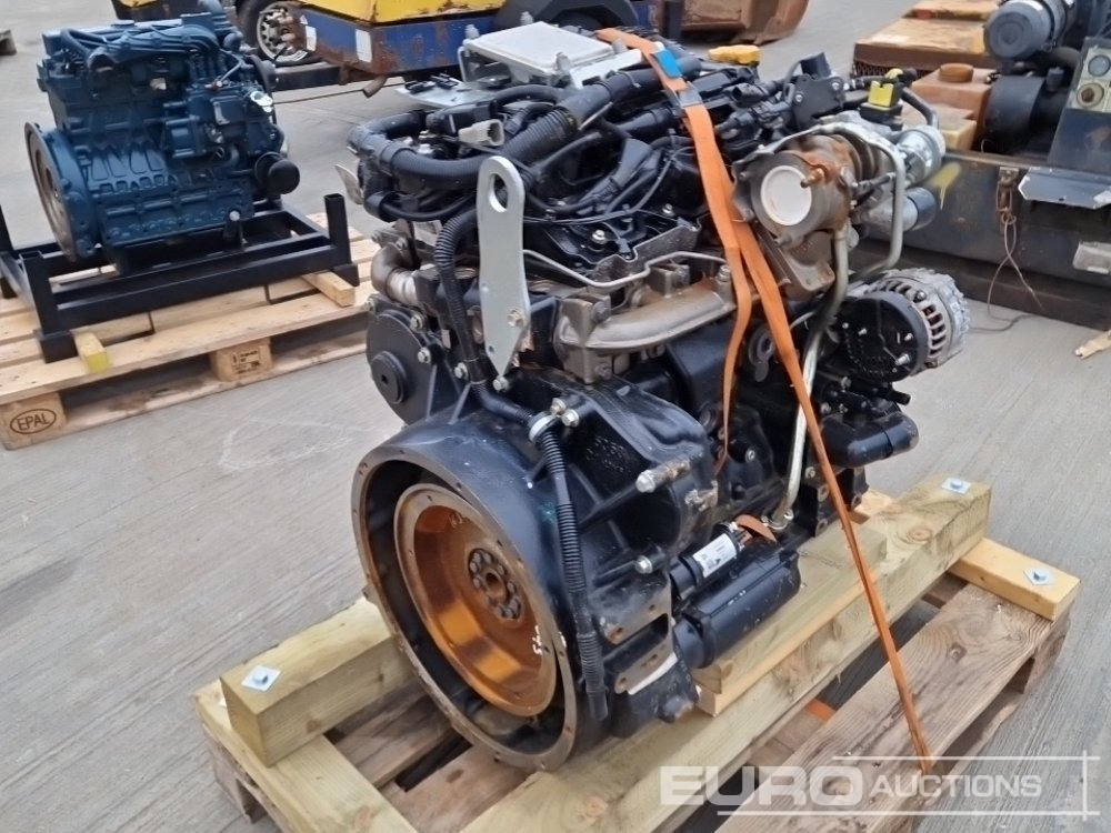JCB 4 Cylinder Engine - Moottori: kuva JCB 4 Cylinder Engine - Moottori JCB 4 Cylinder Engine - Moottori: kuva JCB 4 Cylinder Engine - Moottori