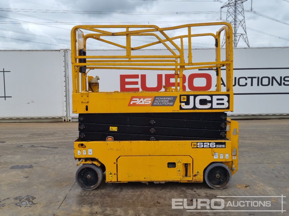 JCB S2632E - Henkilönostin: kuva JCB S2632E - Henkilönostin JCB S2632E - Henkilönostin: kuva JCB S2632E - Henkilönostin
