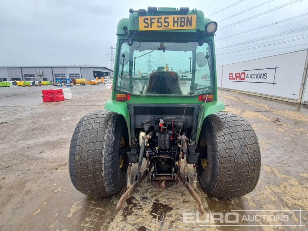 John Deere 4520 - Pientraktori: kuva John Deere 4520 - Pientraktori John Deere 4520 - Pientraktori: kuva John Deere 4520 - Pientraktori