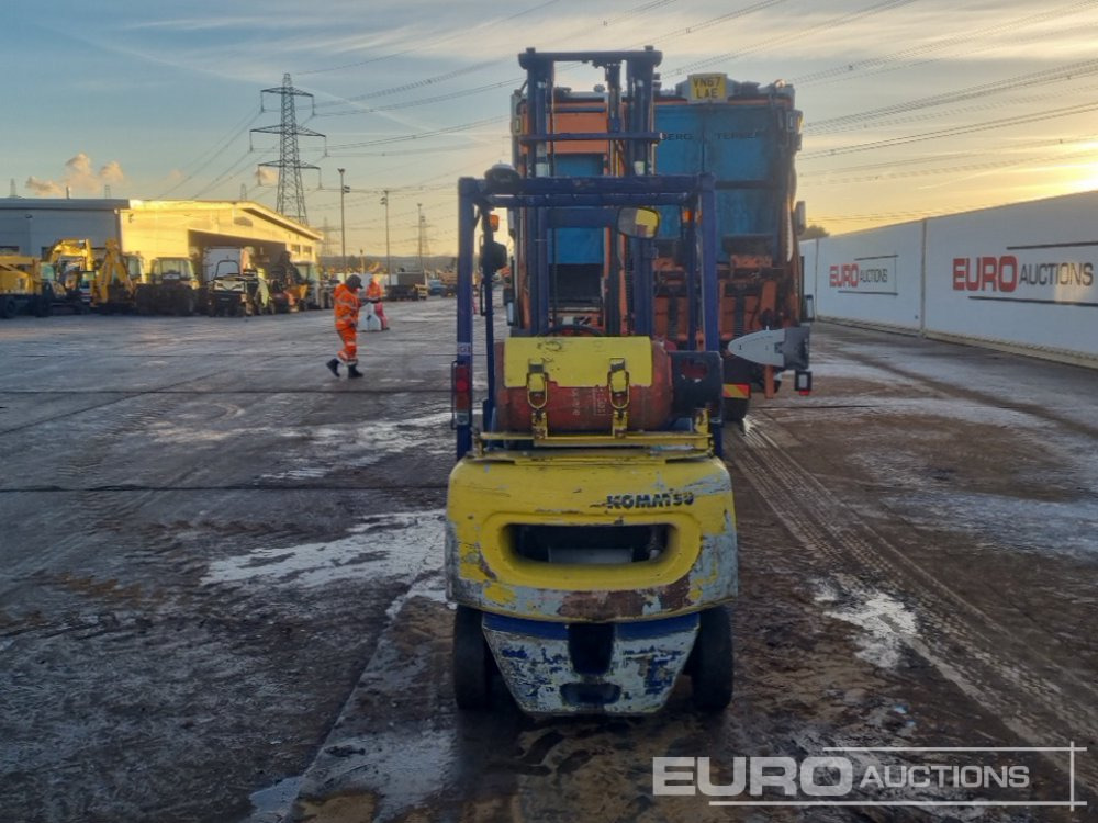 Komatsu FG18HT-17 - Vastapainotrukki: kuva Komatsu FG18HT-17 - Vastapainotrukki Komatsu FG18HT-17 - Vastapainotrukki: kuva Komatsu FG18HT-17 - Vastapainotrukki