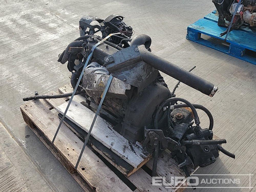 Kubota 4 Cylinder Engine - Moottori: kuva Kubota 4 Cylinder Engine - Moottori Kubota 4 Cylinder Engine - Moottori: kuva Kubota 4 Cylinder Engine - Moottori
