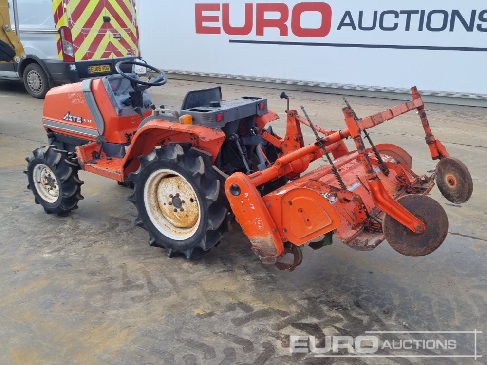 Kubota A-17 - Pientraktori: kuva Kubota A-17 - Pientraktori Kubota A-17 - Pientraktori: kuva Kubota A-17 - Pientraktori