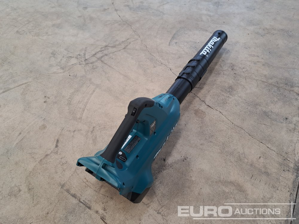 Makita XBU02 36v (2x18v) XLT Cordless Blower (Body Only) - Korjaamolaitteet: kuva Makita XBU02 36v (2x18v) XLT Cordless Blower (Body Only) - Korjaamolaitteet Makita XBU02 36v (2x18v) XLT Cordless Blower (Body Only) - Korjaamolaitteet: kuva Makita XBU02 36v (2x18v) XLT Cordless Blower (Body Only) - Korjaamolaitteet