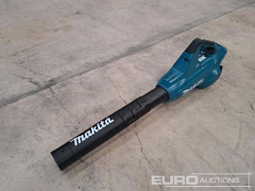 Makita XBU02 36v (2x18v) XLT Cordless Blower (Body Only) - Korjaamolaitteet: kuva Makita XBU02 36v (2x18v) XLT Cordless Blower (Body Only) - Korjaamolaitteet Makita XBU02 36v (2x18v) XLT Cordless Blower (Body Only) - Korjaamolaitteet: kuva Makita XBU02 36v (2x18v) XLT Cordless Blower (Body Only) - Korjaamolaitteet