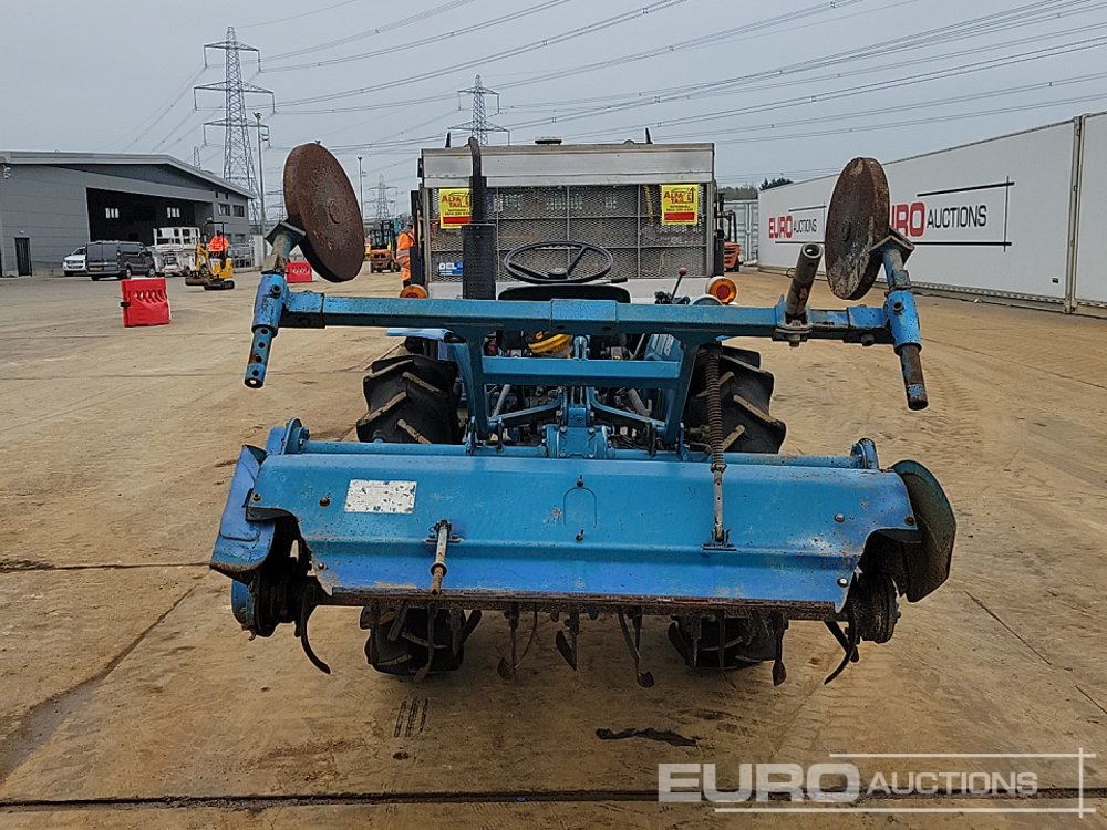 Mitsubishi D2350 - Pientraktori: kuva Mitsubishi D2350 - Pientraktori Mitsubishi D2350 - Pientraktori: kuva Mitsubishi D2350 - Pientraktori